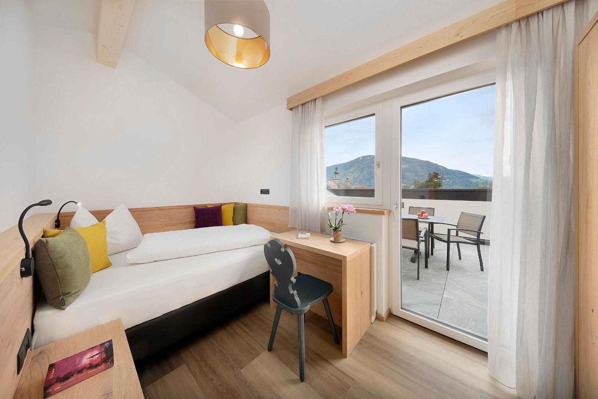 Appartement-Hotel Anthea Тироло Экстерьер фото